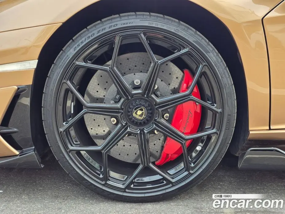 Lamborghini Aventador 2021 6.5 автомат (гидро), фото 5 Lamborghini Aventador 2021 6.5 автомат (гидро), фото 5
