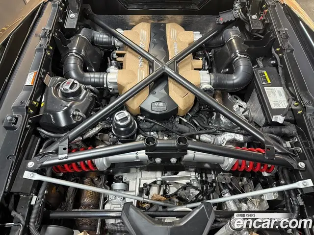 Lamborghini Aventador 2021 6.5 автомат (гидро), миниатюра 6 Lamborghini Aventador 2021 6.5 автомат (гидро), миниатюра 6