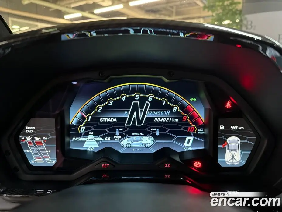 Lamborghini Aventador 2021 6.5 автомат (гидро), фото 8 Lamborghini Aventador 2021 6.5 автомат (гидро), фото 8