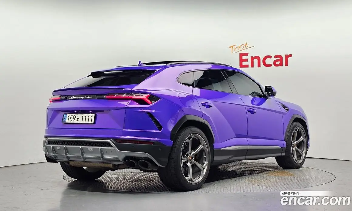 Lamborghini Urus 2019 4.0 автомат (гидро), фото 2 Lamborghini Urus 2019 4.0 автомат (гидро), фото 2