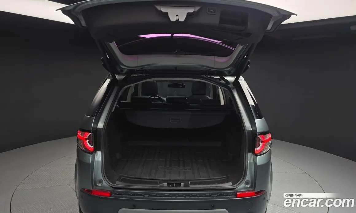 Land Rover Discovery Sport 2015 2.2 автомат (гидро), фото 20 Land Rover Discovery Sport 2015 2.2 автомат (гидро), фото 20