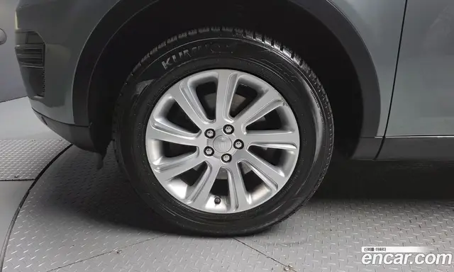 Land Rover Discovery Sport 2015 2.2 автомат (гидро), миниатюра 5 Land Rover Discovery Sport 2015 2.2 автомат (гидро), миниатюра 5