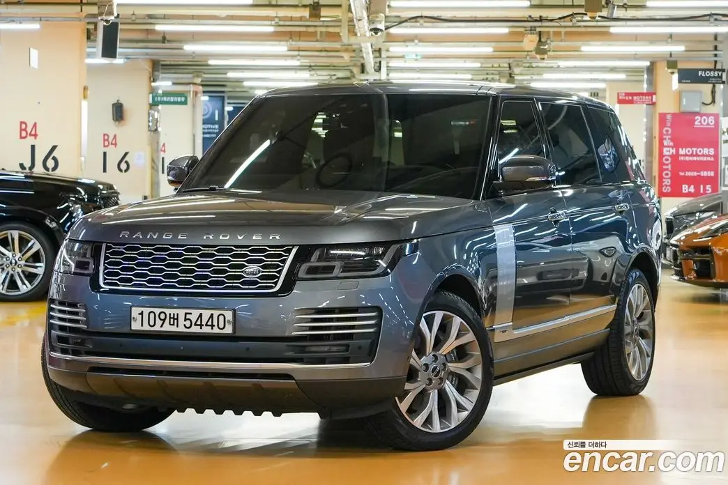 Land Rover Range Rover 2018 4.4 автомат (гидро), фото 5 Land Rover Range Rover 2018 4.4 автомат (гидро), фото 5