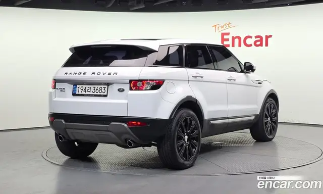 Land Rover Range Rover Evoque 2014 2.2 автомат (гидро), миниатюра 2 Land Rover Range Rover Evoque 2014 2.2 автомат (гидро), миниатюра 2