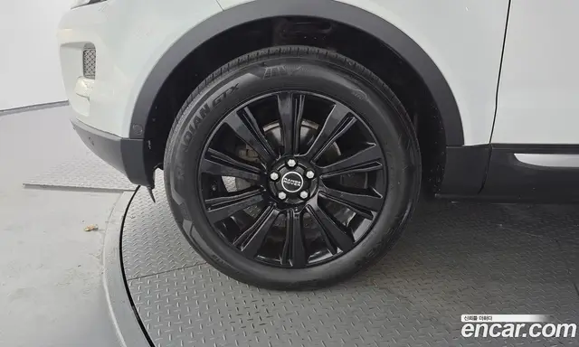 Land Rover Range Rover Evoque 2014 2.2 автомат (гидро), миниатюра 5 Land Rover Range Rover Evoque 2014 2.2 автомат (гидро), миниатюра 5