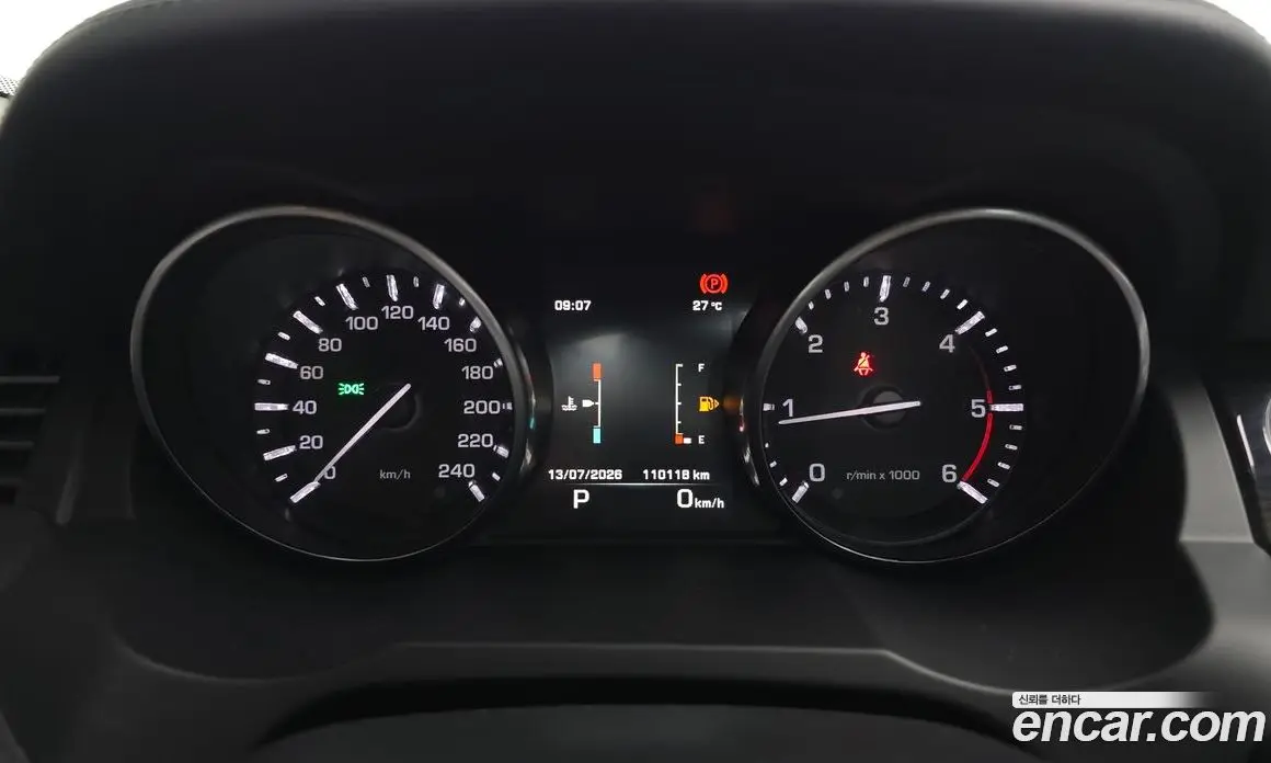 Land Rover Range Rover Evoque 2014 2.2 автомат (гидро), фото 8 Land Rover Range Rover Evoque 2014 2.2 автомат (гидро), фото 8