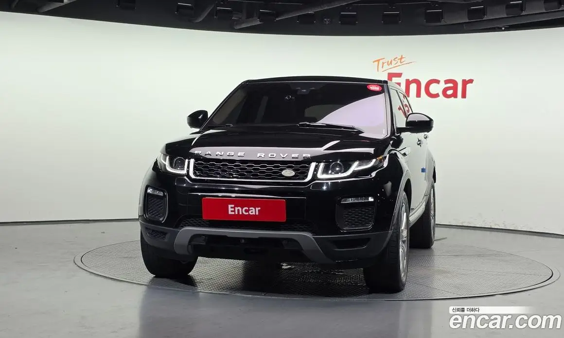 Land Rover Range Rover Evoque 2016 2.0 автомат (гидро), фото 3