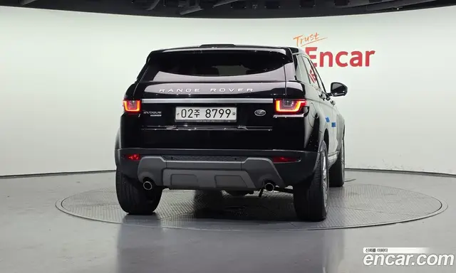 Land Rover Range Rover Evoque 2016 2.0 автомат (гидро), миниатюра 4