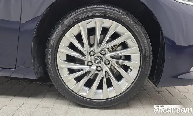 Lexus ES 2020 2.5 автомат (гидро), миниатюра 6 Lexus ES 2020 2.5 автомат (гидро), миниатюра 6