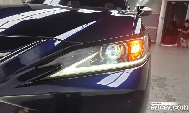 Lexus ES 2020 2.5 автомат (гидро), миниатюра 7 Lexus ES 2020 2.5 автомат (гидро), миниатюра 7