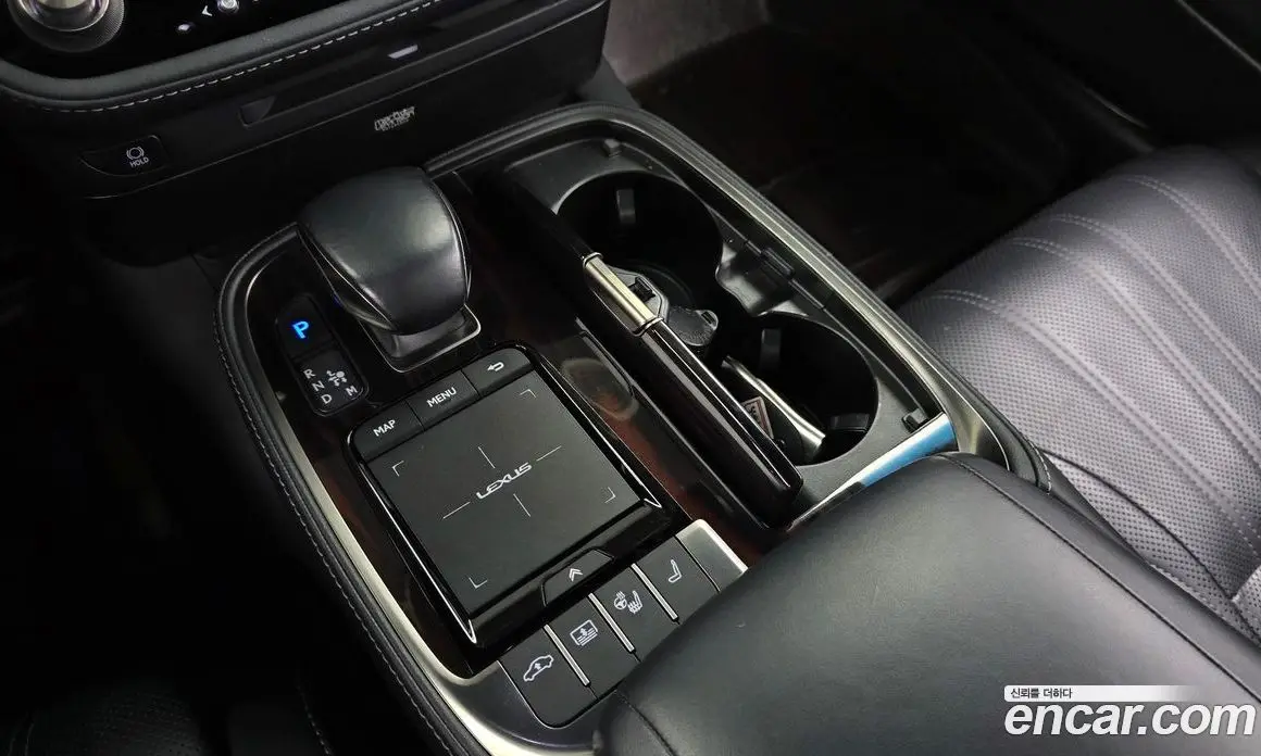 Lexus LS 2021 3.4 автомат (гидро), фото 12