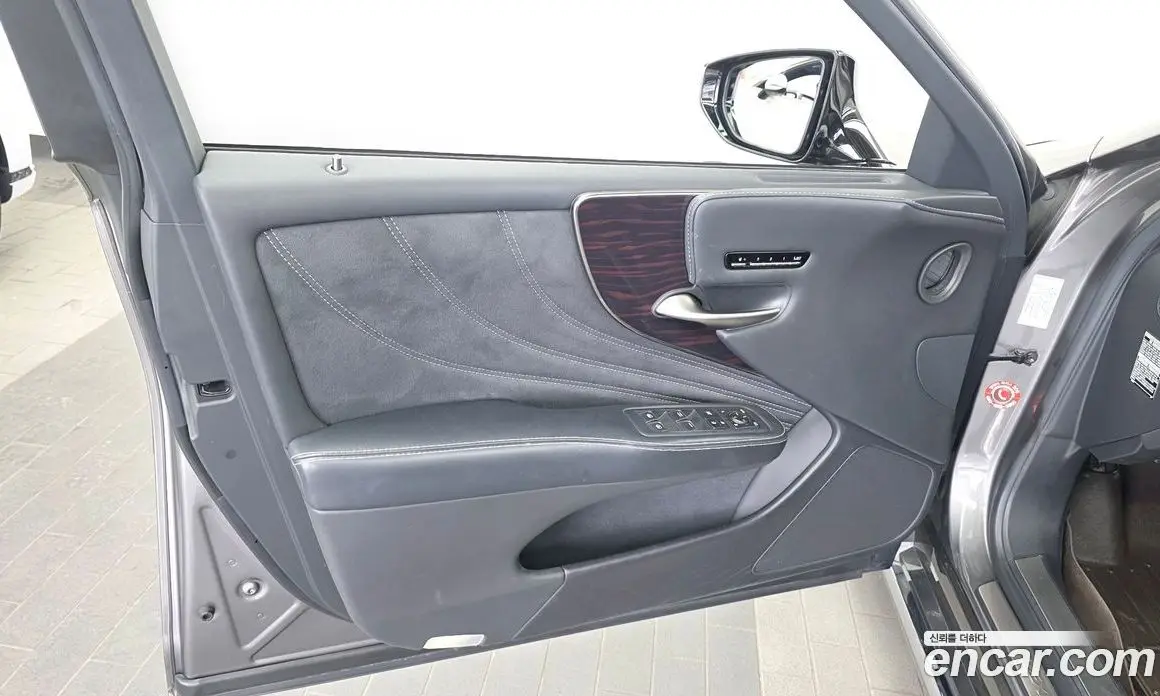 Lexus LS 2021 3.4 автомат (гидро), фото 14