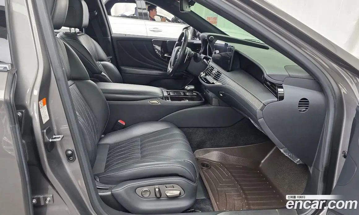 Lexus LS 2021 3.4 автомат (гидро), фото 16