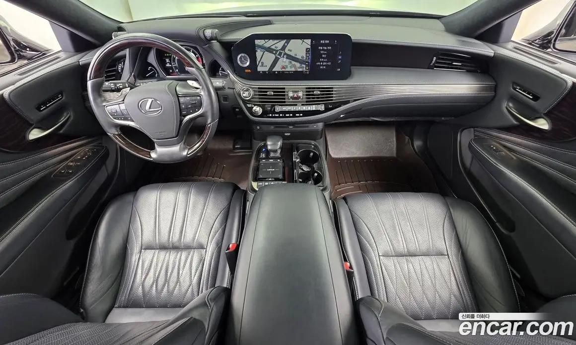 Lexus LS 2021 3.4 автомат (гидро), фото 10