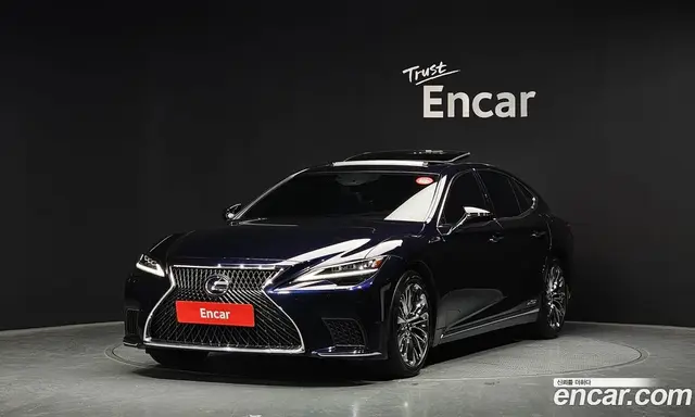 Lexus LS 2022 3.5 автомат (гидро), миниатюра 1 Lexus LS 2022 3.5 автомат (гидро), миниатюра 1