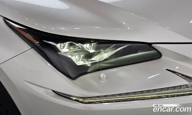 Lexus NX 2019 2.5 автомат (гидро), миниатюра 8 Lexus NX 2019 2.5 автомат (гидро), миниатюра 8
