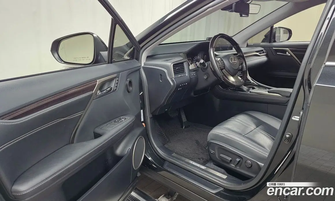 Lexus RX 2021 3.5 автомат (гидро), фото 12 Lexus RX 2021 3.5 автомат (гидро), фото 12
