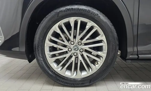 Lexus RX 2021 3.5 автомат (гидро), миниатюра 4 Lexus RX 2021 3.5 автомат (гидро), миниатюра 4