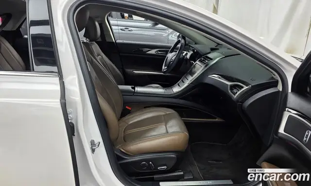 Lincoln MKZ 2016 2.0 автомат (гидро), миниатюра 11 Lincoln MKZ 2016 2.0 автомат (гидро), миниатюра 11