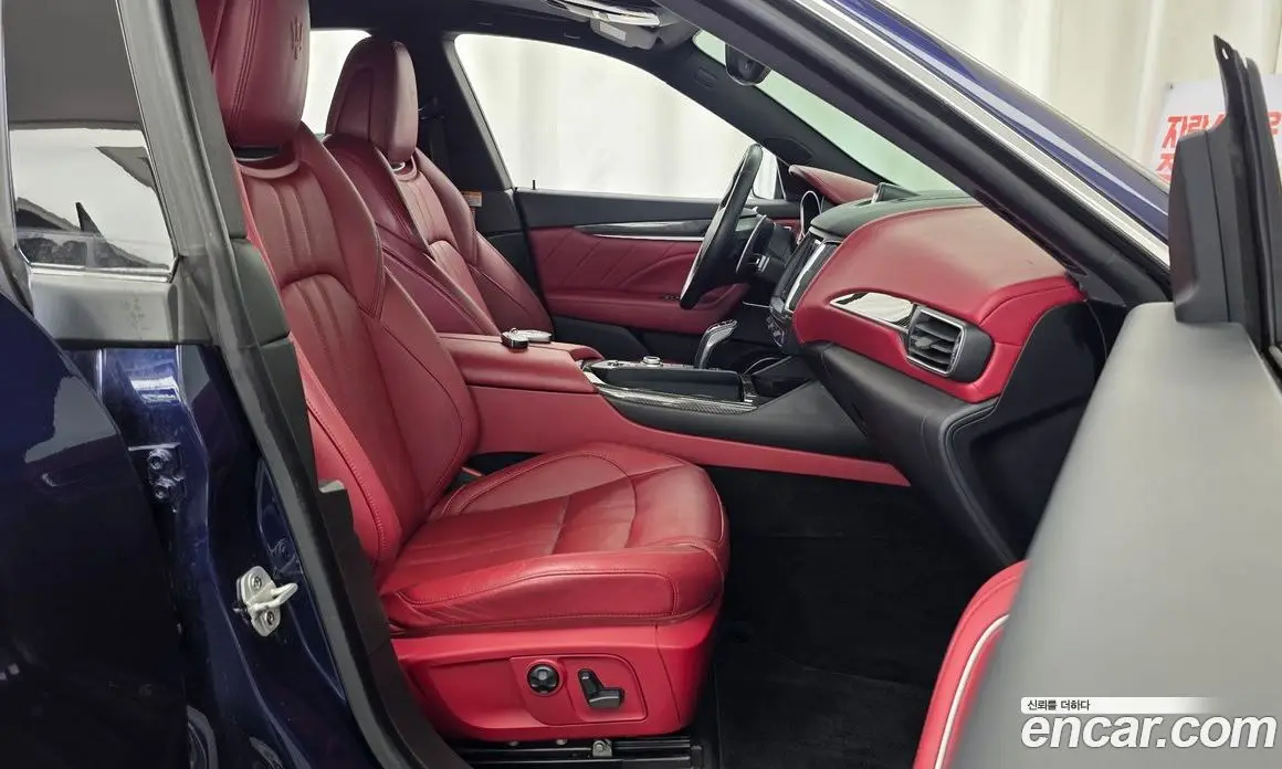 Maserati Levante 2019 3.0 автомат (гидро), фото 17 Maserati Levante 2019 3.0 автомат (гидро), фото 17