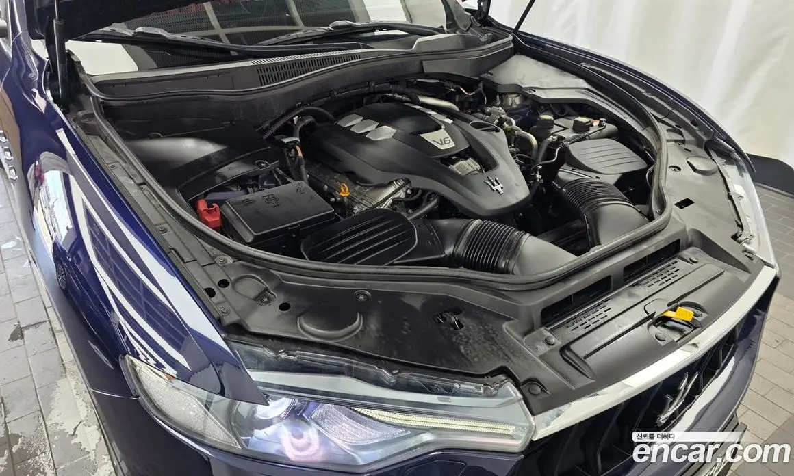 Maserati Levante 2019 3.0 автомат (гидро), фото 6 Maserati Levante 2019 3.0 автомат (гидро), фото 6