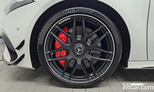 Mercedes-Benz A-Class 2025 2.0 автомат (гидро), миниатюра 4
