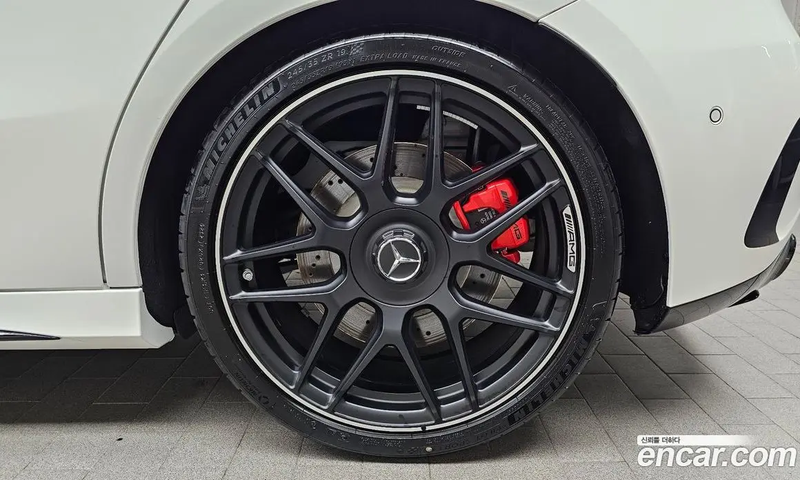 Mercedes-Benz A-Class 2025 2.0 автомат (гидро), фото 6