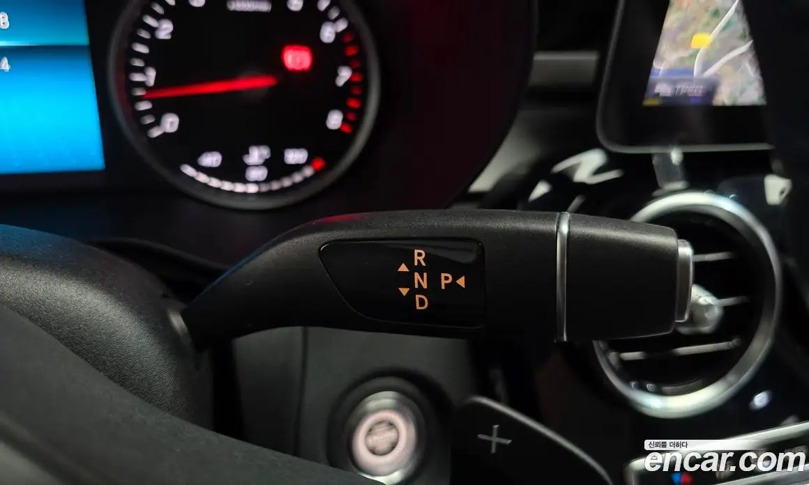 Mercedes-Benz C-Class 2019 2.0 автомат (гидро), фото 12 Mercedes-Benz C-Class 2019 2.0 автомат (гидро), фото 12