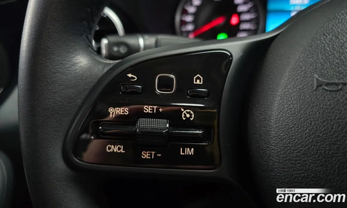 Mercedes-Benz C-Class 2019 2.0 автомат (гидро), фото 21 Mercedes-Benz C-Class 2019 2.0 автомат (гидро), фото 21