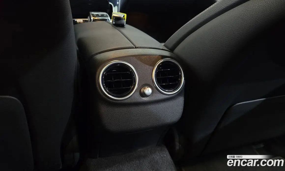 Mercedes-Benz C-Class 2019 2.0 автомат (гидро), фото 26 Mercedes-Benz C-Class 2019 2.0 автомат (гидро), фото 26