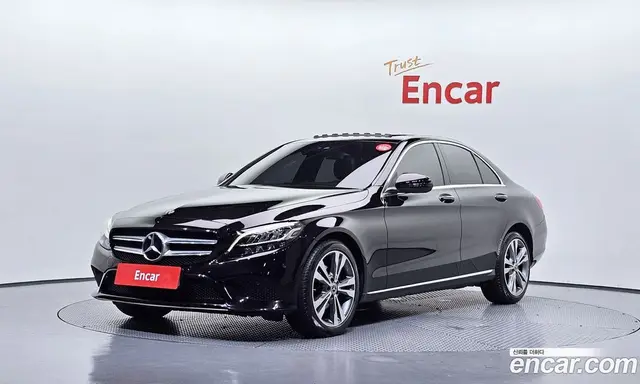 Mercedes-Benz C-Class, 2019, 109 246 км