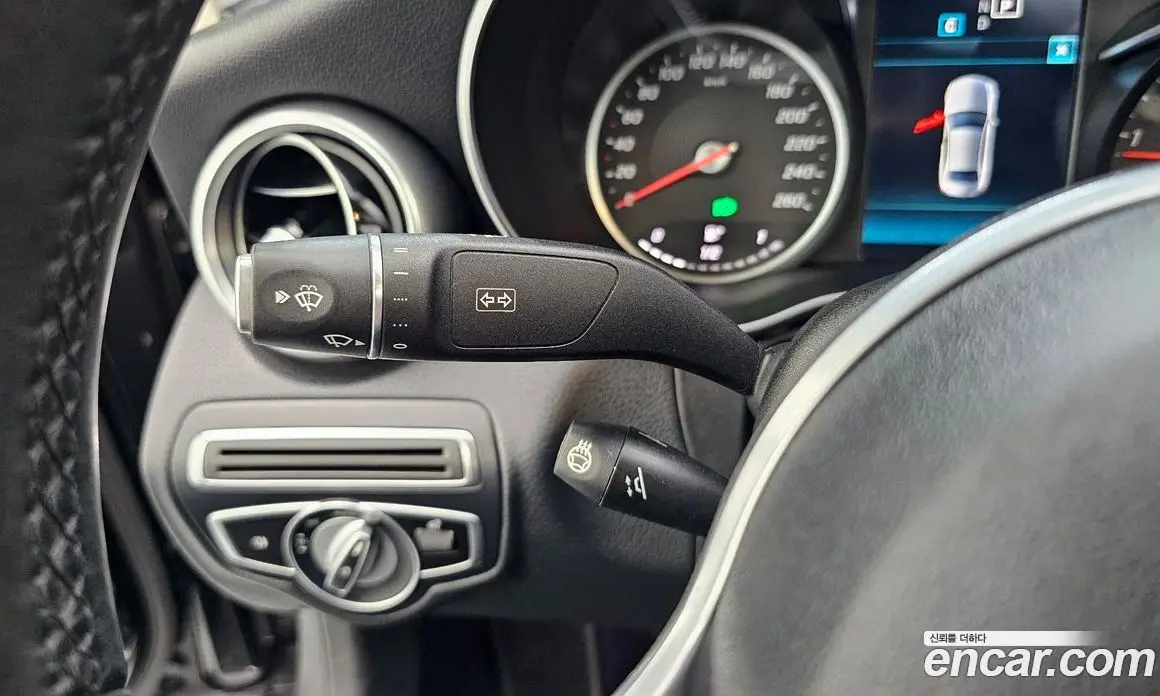 Mercedes-Benz C-Class 2019 1.9 автомат (гидро), фото 24