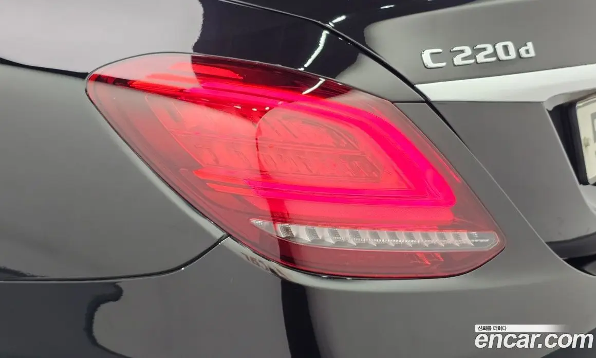 Mercedes-Benz C-Class 2019 1.9 автомат (гидро), фото 9