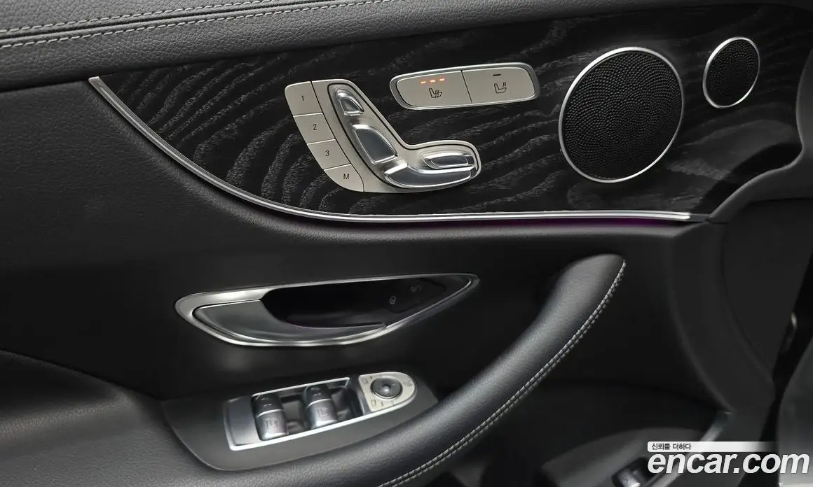 Mercedes-Benz E-Class 2017 1.9 автомат (гидро), фото 19 Mercedes-Benz E-Class 2017 1.9 автомат (гидро), фото 19
