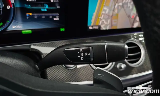 Mercedes-Benz E-Class 2019 2.0 автомат (гидро), миниатюра 11