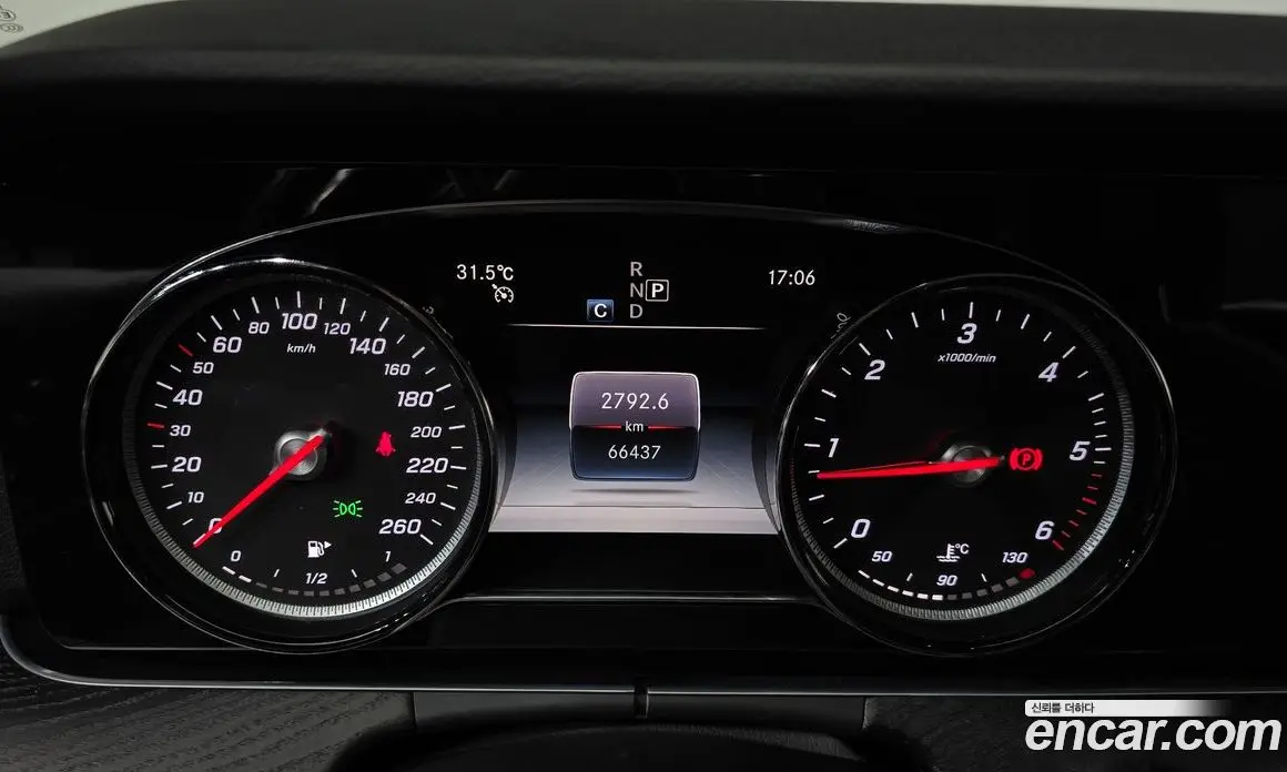 Mercedes-Benz E-Class 2019 1.9 автомат (гидро), фото 11 Mercedes-Benz E-Class 2019 1.9 автомат (гидро), фото 11