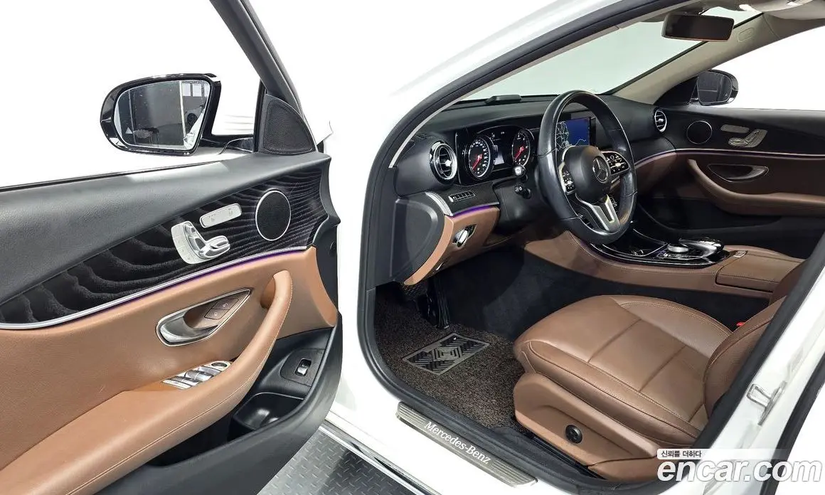 Mercedes-Benz E-Class 2019 1.9 автомат (гидро), фото 13 Mercedes-Benz E-Class 2019 1.9 автомат (гидро), фото 13