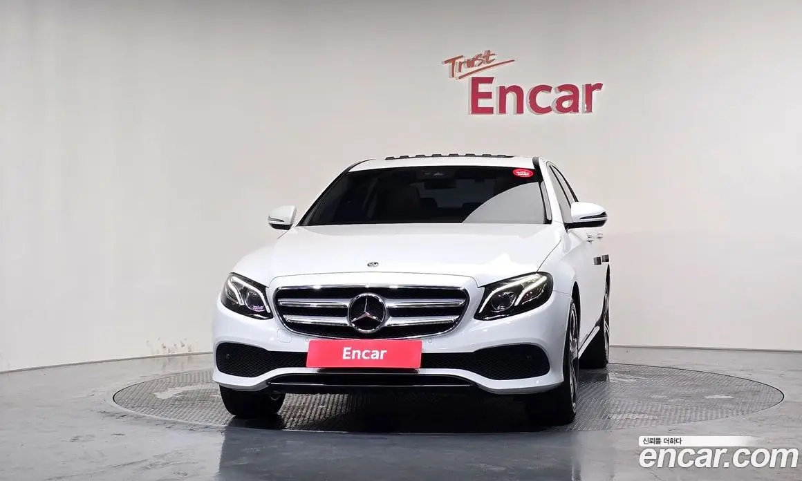 Mercedes-Benz E-Class 2019 1.9 автомат (гидро), фото 3 Mercedes-Benz E-Class 2019 1.9 автомат (гидро), фото 3