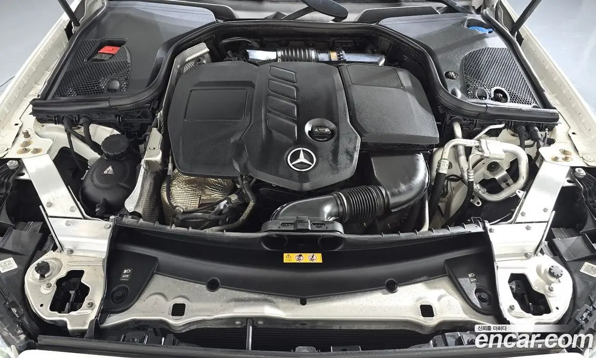 Mercedes-Benz E-Class 2019 1.9 автомат (гидро), фото 6 Mercedes-Benz E-Class 2019 1.9 автомат (гидро), фото 6