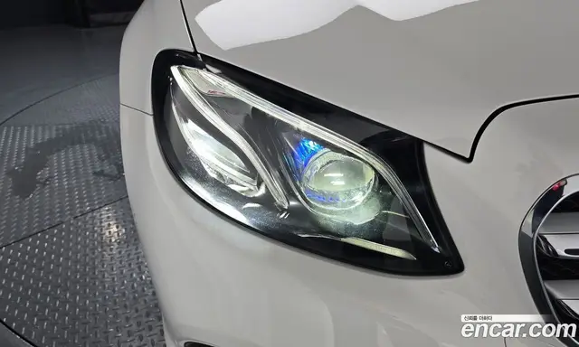 Mercedes-Benz E-Class 2019 1.9 автомат (гидро), миниатюра 8 Mercedes-Benz E-Class 2019 1.9 автомат (гидро), миниатюра 8