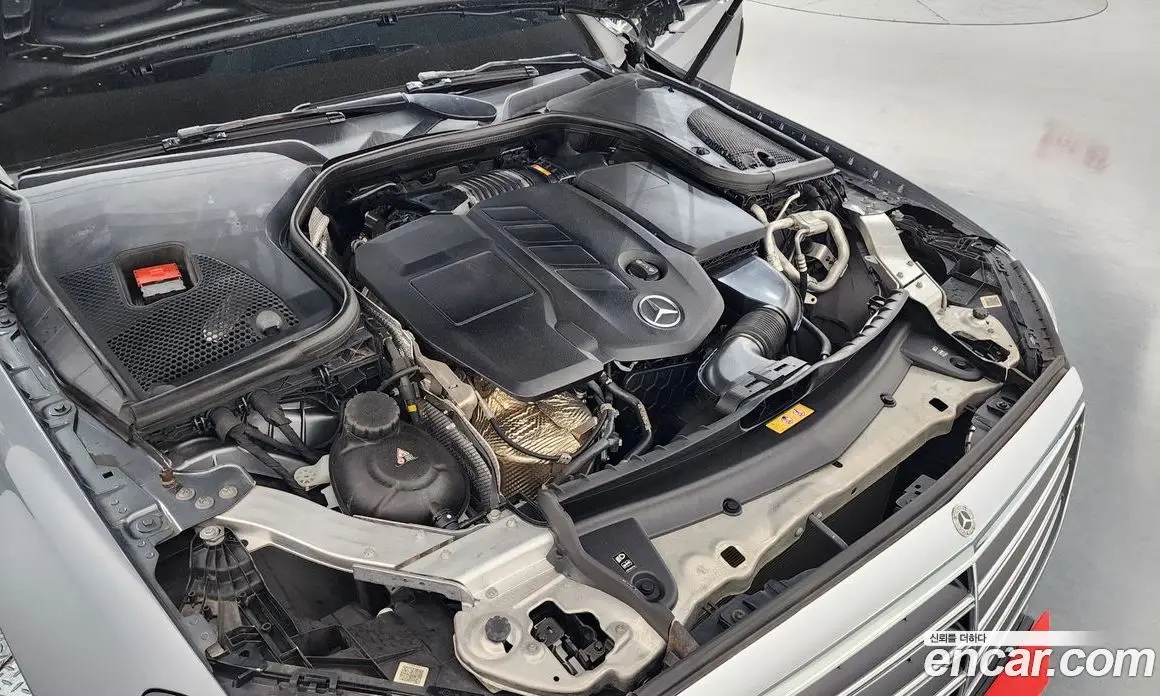 Mercedes-Benz E-Class 2019 1.9 автомат (гидро), фото 6 Mercedes-Benz E-Class 2019 1.9 автомат (гидро), фото 6
