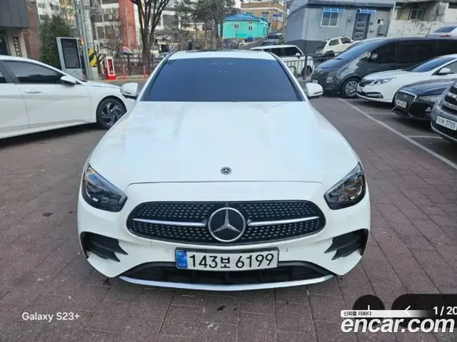 Mercedes-Benz E-Class 2020 1.9 автомат (гидро), миниатюра 1 Mercedes-Benz E-Class 2020 1.9 автомат (гидро), миниатюра 1