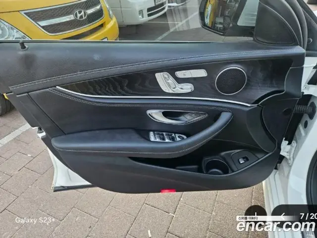 Mercedes-Benz E-Class 2020 1.9 автомат (гидро), миниатюра 7 Mercedes-Benz E-Class 2020 1.9 автомат (гидро), миниатюра 7