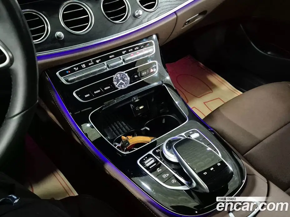 Mercedes-Benz E-Class 2020 1.9 автомат (гидро), фото 7