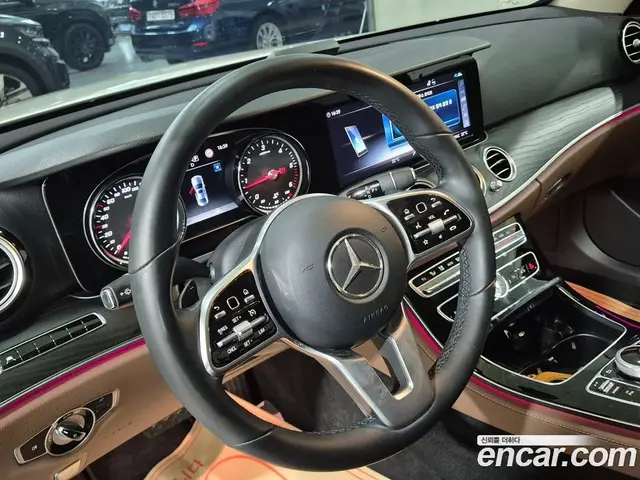Mercedes-Benz E-Class 2020 1.9 автомат (гидро), миниатюра 8