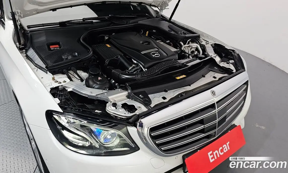 Mercedes-Benz E-Class 2020 2.0 автомат (гидро), фото 6 Mercedes-Benz E-Class 2020 2.0 автомат (гидро), фото 6