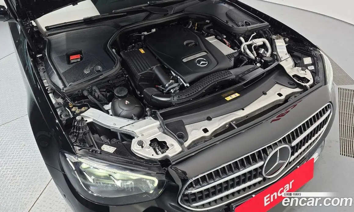 Mercedes-Benz E-Class 2021 2.0 автомат (гидро), фото 6 Mercedes-Benz E-Class 2021 2.0 автомат (гидро), фото 6