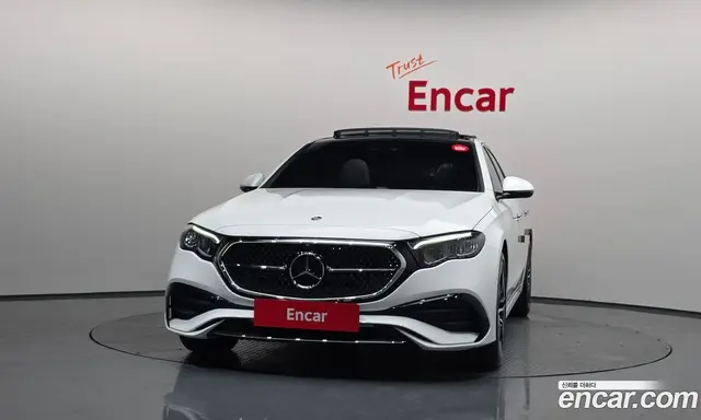Mercedes-Benz E-Class 2026 2.0 автомат (гидро), миниатюра 3 Mercedes-Benz E-Class 2026 2.0 автомат (гидро), миниатюра 3