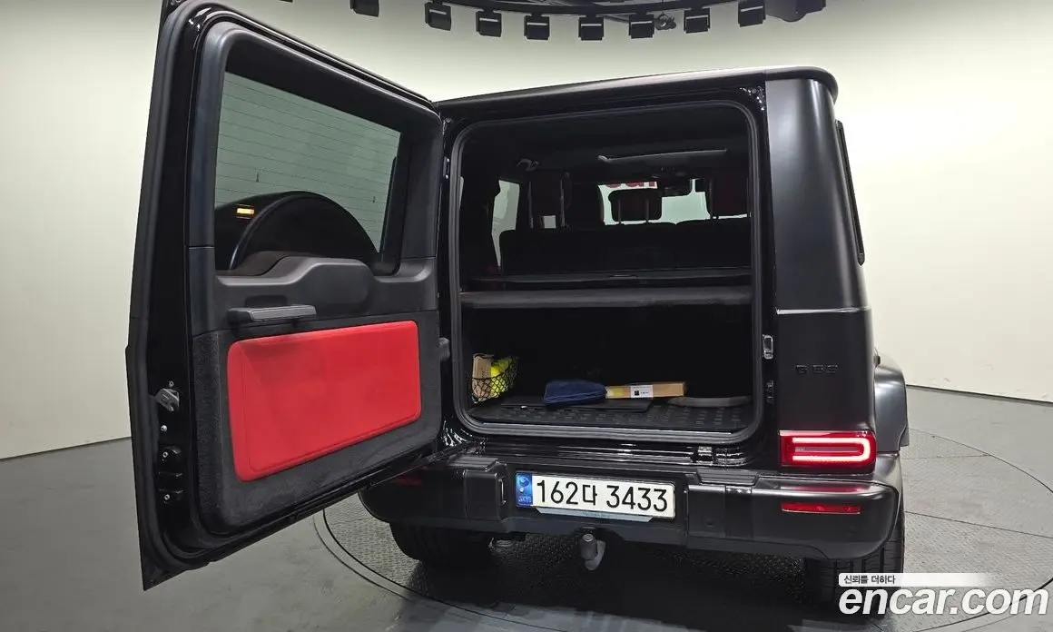 Mercedes-Benz G-Class 2023 4.0 автомат (гидро), фото 18