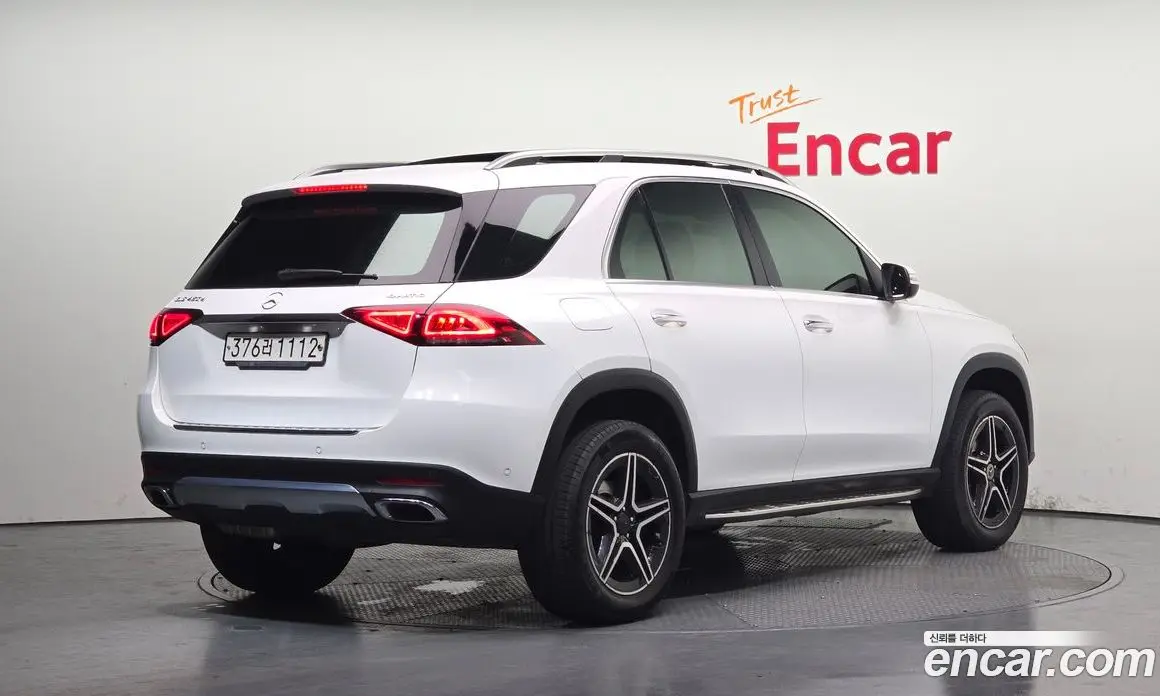 Mercedes-Benz GLE-Class 2020 1.9 автомат (гидро), фото 2 Mercedes-Benz GLE-Class 2020 1.9 автомат (гидро), фото 2